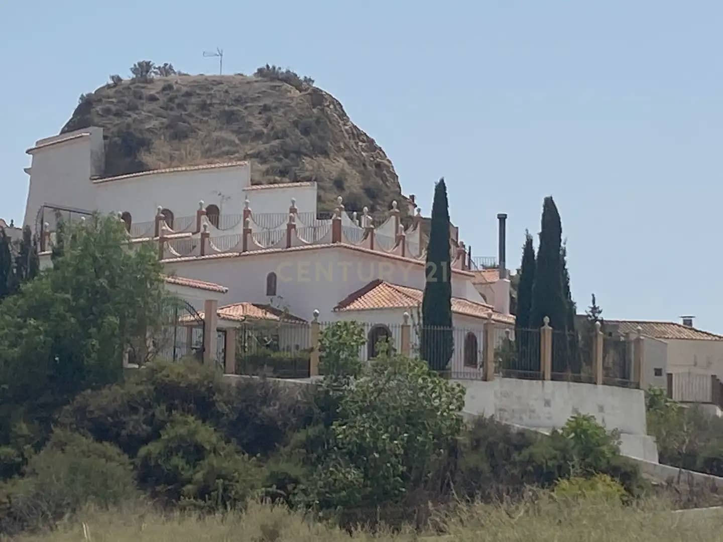 4 bedroom Cave House for rent in Guadix with garage - € 1,100 (Ref: 9850742)