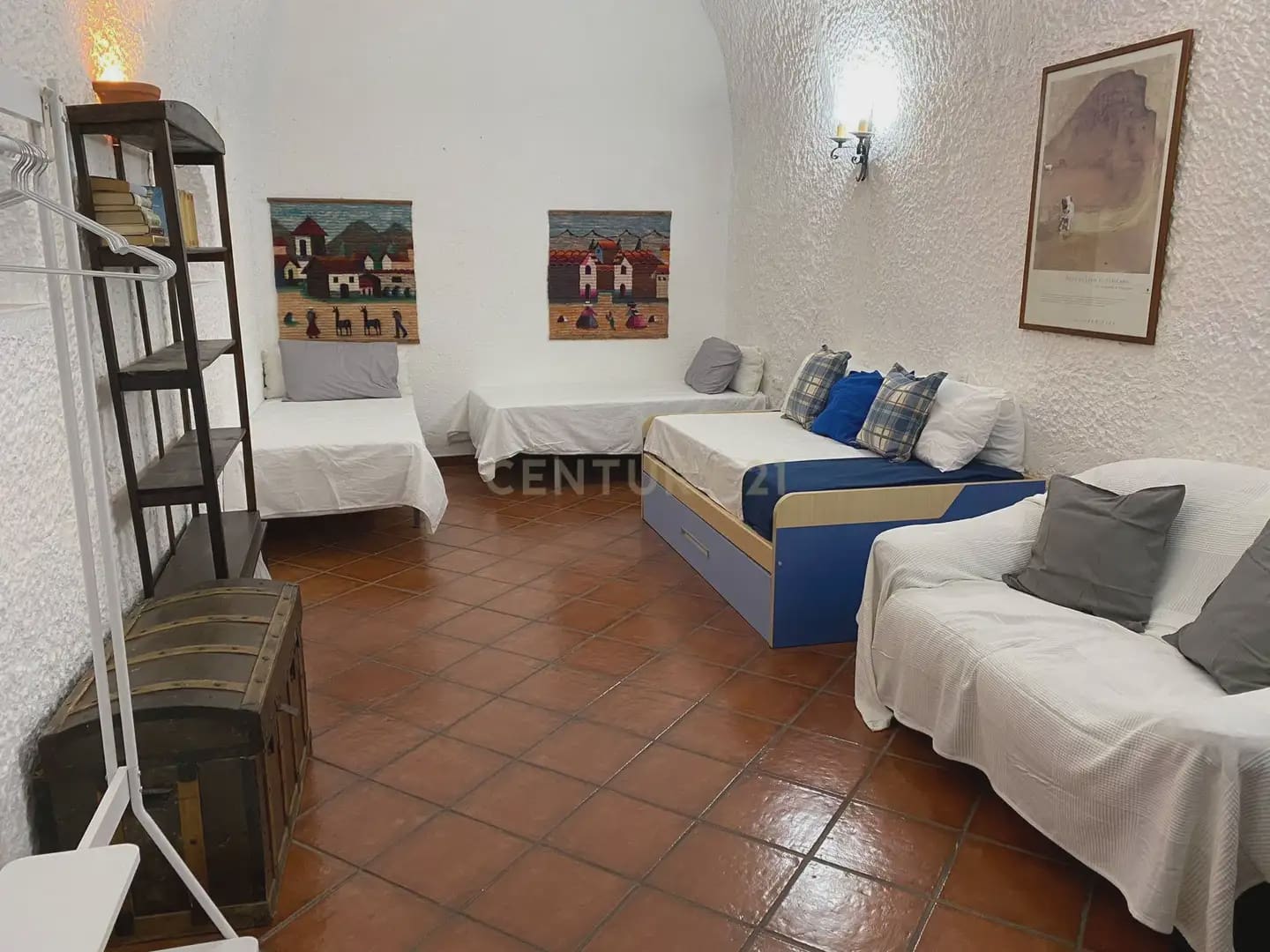 4 bedroom Cave House for rent in Guadix with garage - € 1,100 (Ref: 9850742)