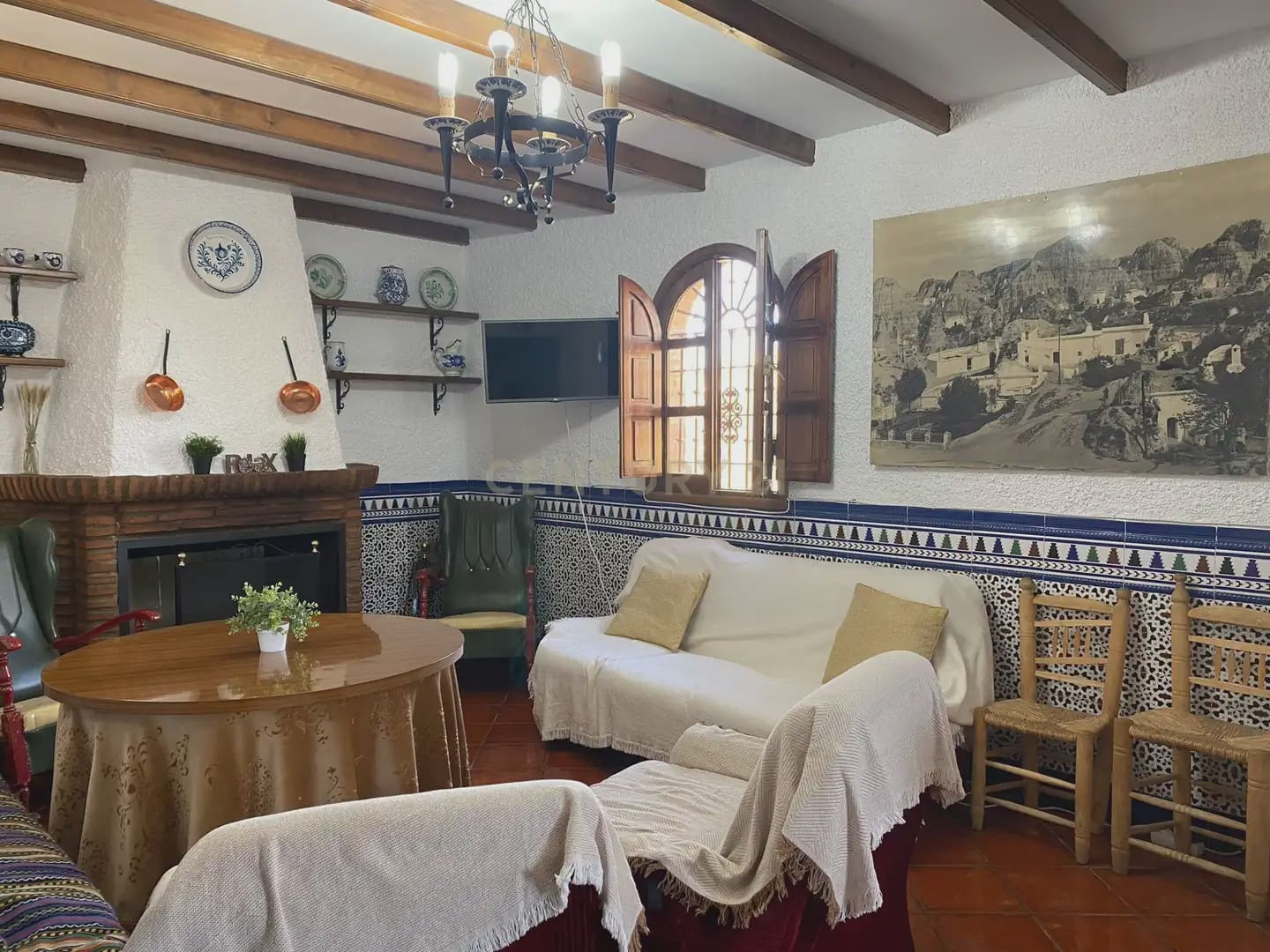 4 bedroom Cave House for rent in Guadix with garage - € 1,100 (Ref: 9850742)