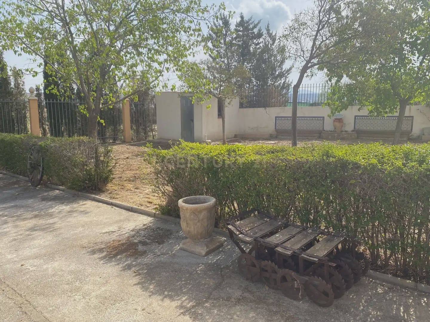 4 bedroom Cave House for rent in Guadix with garage - € 1,100 (Ref: 9850742)