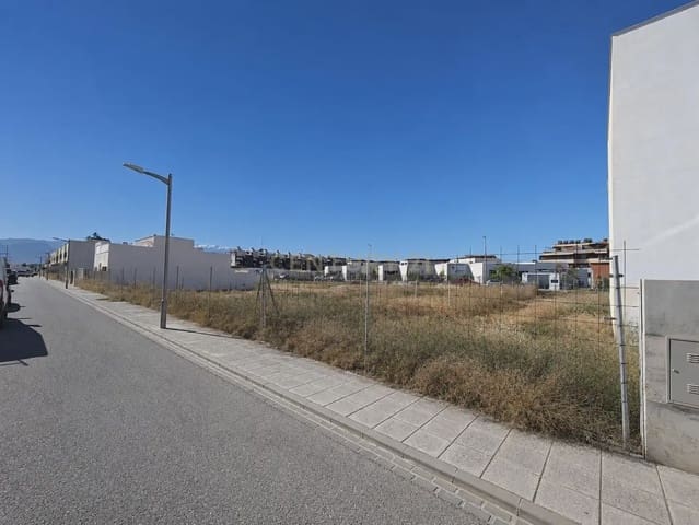 Tontti myytävänä paikassa Churriana de la Vega - 79 900 € (Ref: 9852129)