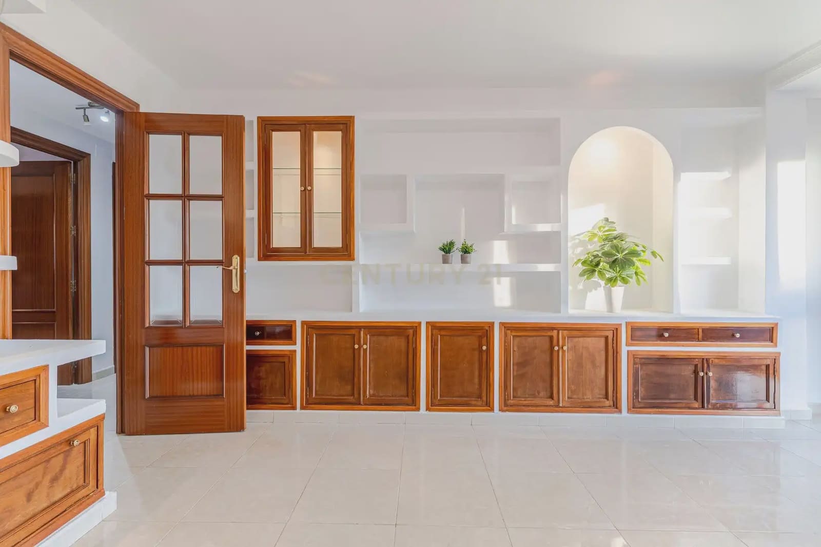 Appartement de 3 chambres à louer à Grenade ville avec garage - 600 € (Ref: 9858280)