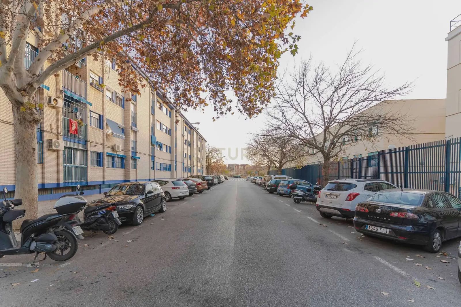 Appartement de 3 chambres à louer à Grenade ville avec garage - 600 € (Ref: 9858280)