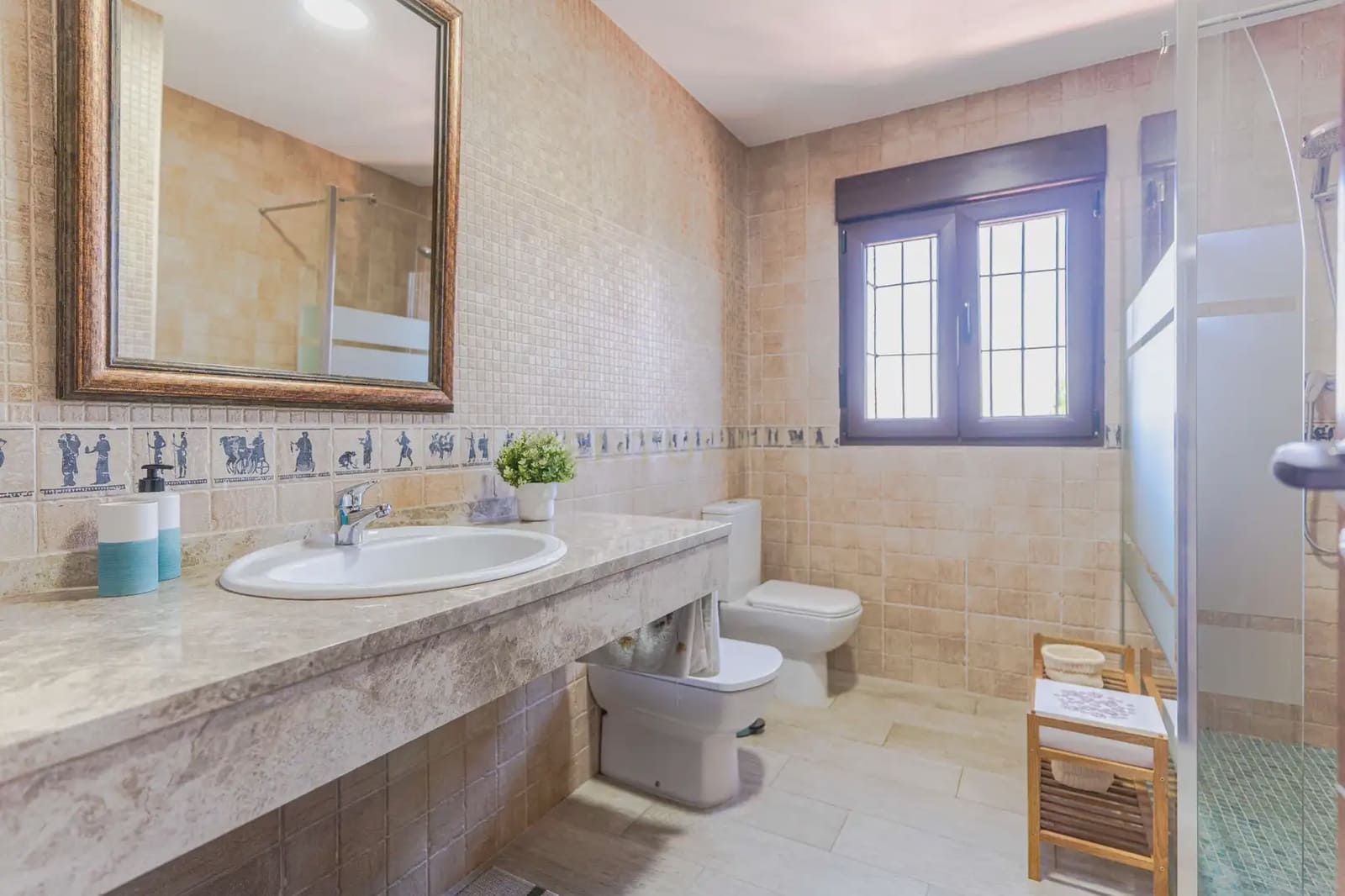 6 soverom Villa til salgs i Las Gabias - € 590 000 (Ref: 9860395)