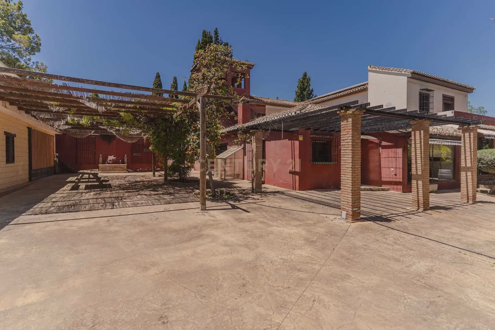 6 soverom Villa til salgs i Las Gabias - € 590 000 (Ref: 9860395)