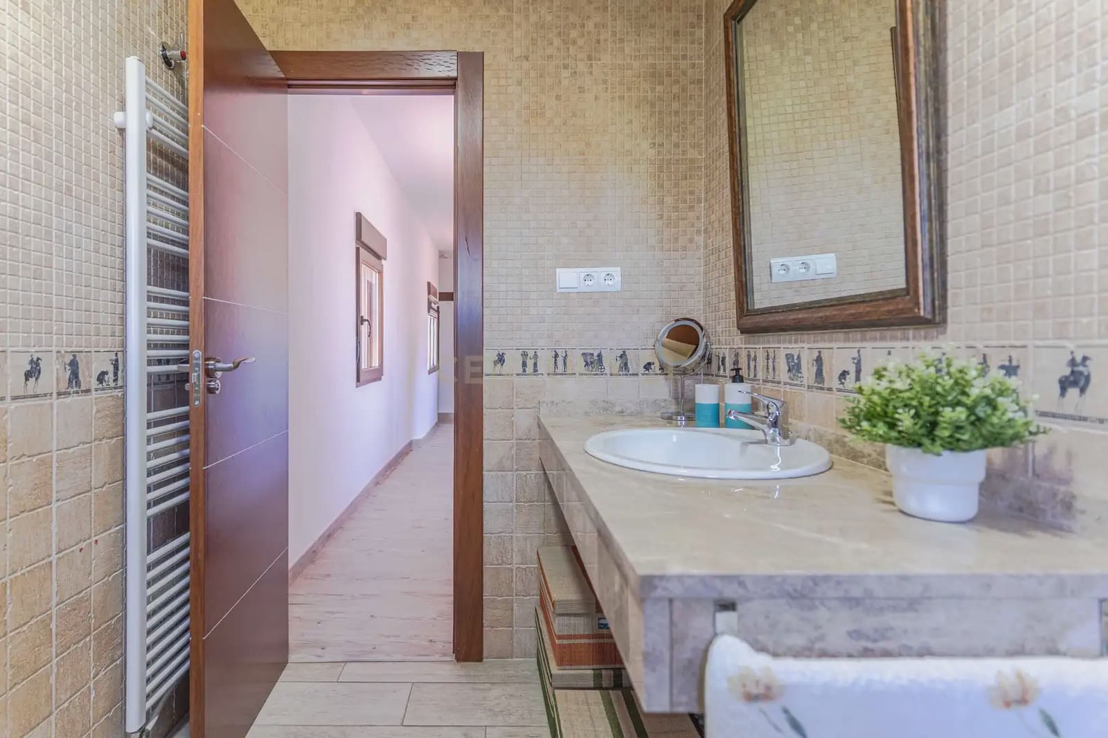6 soverom Villa til salgs i Las Gabias - € 590 000 (Ref: 9860395)