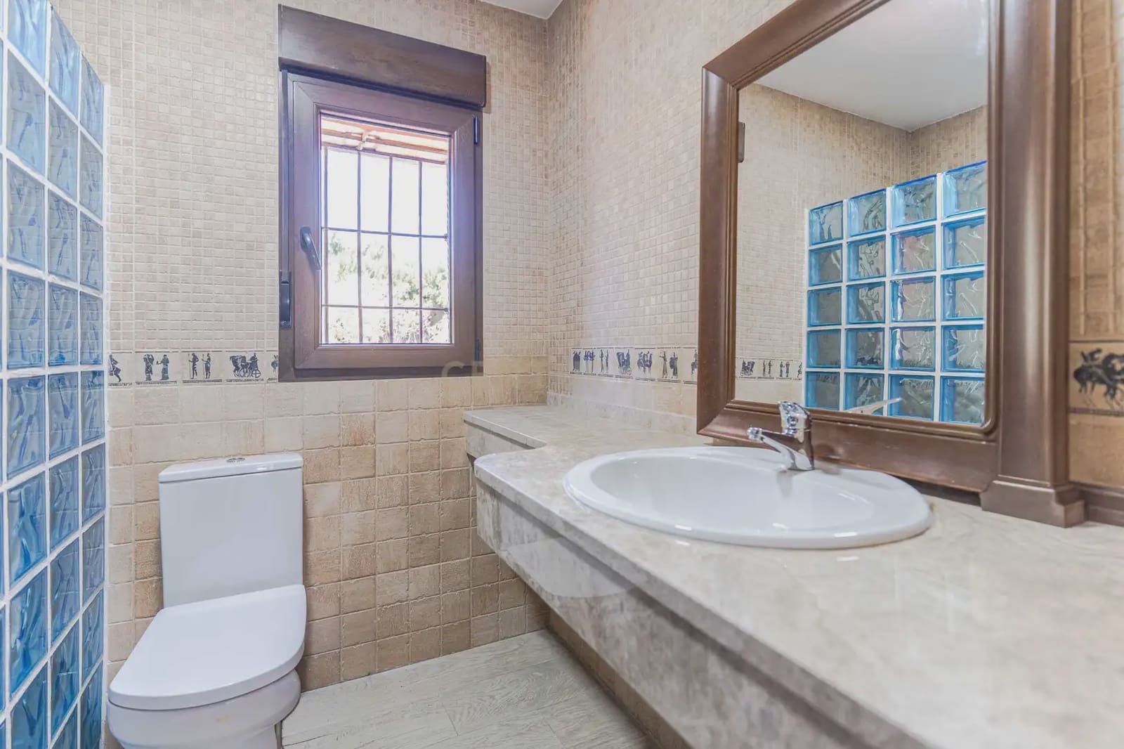 6 soverom Villa til salgs i Las Gabias - € 590 000 (Ref: 9860395)