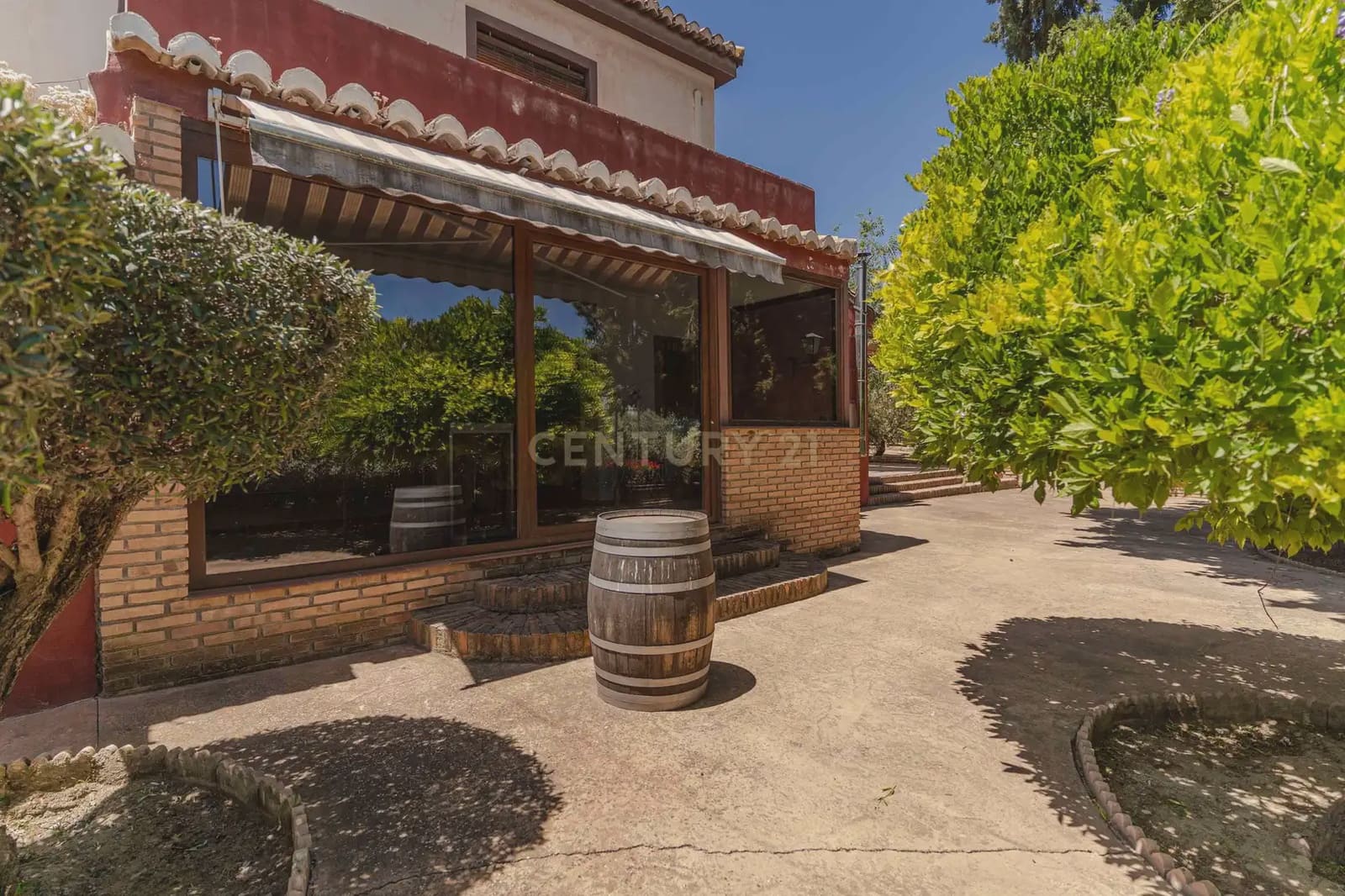 6 soverom Villa til salgs i Las Gabias - € 590 000 (Ref: 9860395)