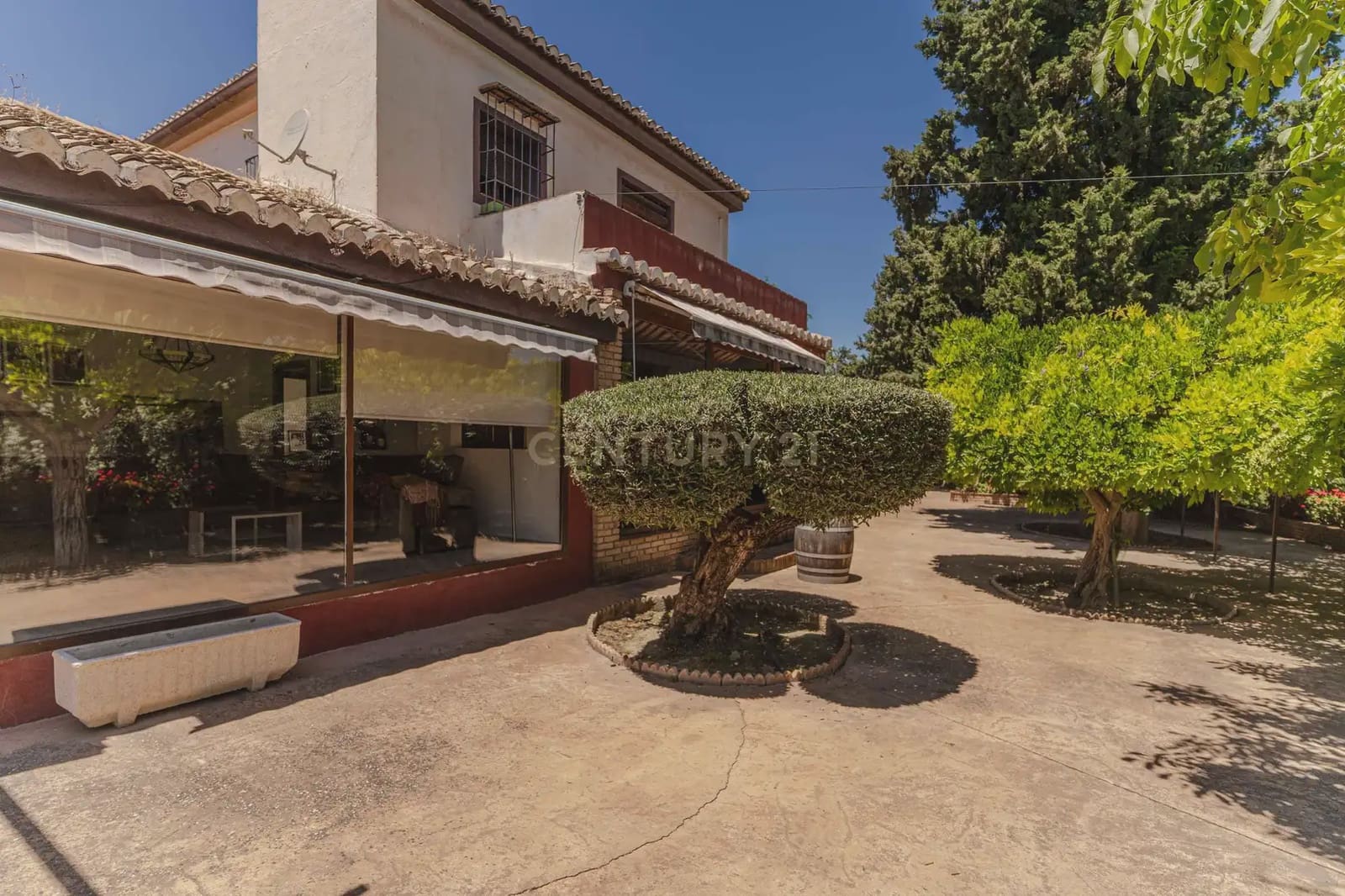 6 soverom Villa til salgs i Las Gabias - € 590 000 (Ref: 9860395)