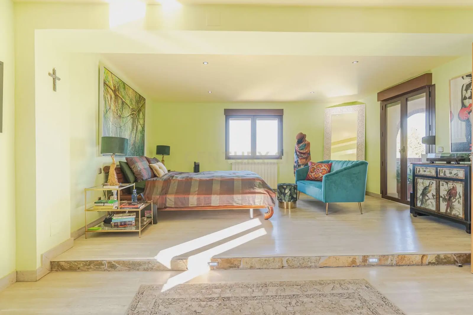 5 bedroom Villa for sale in Gojar with pool - € 625,000 (Ref: 9861198)