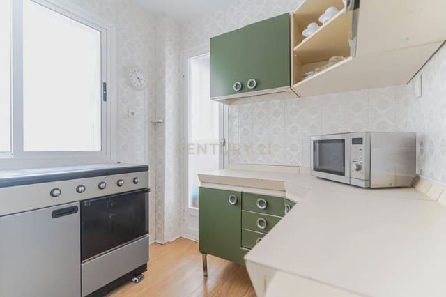 4 chambre Appartement à vendre à Cervantes, Grenade ville - 249 500 € (Ref: 9863437)