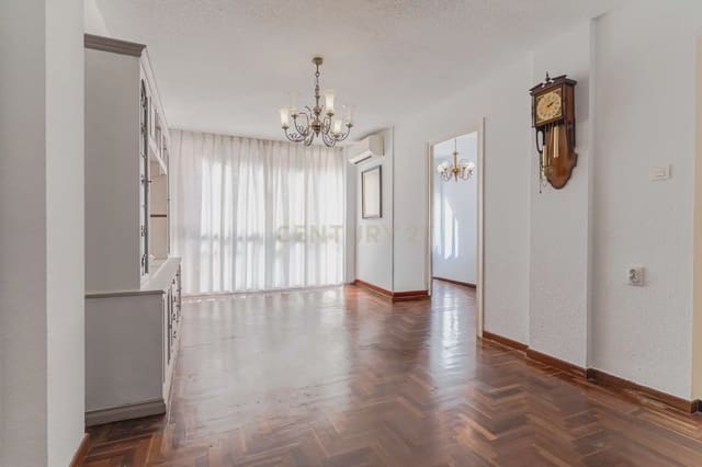 4 chambre Appartement à vendre à Cervantes, Grenade ville - 249 500 € (Ref: 9863437)