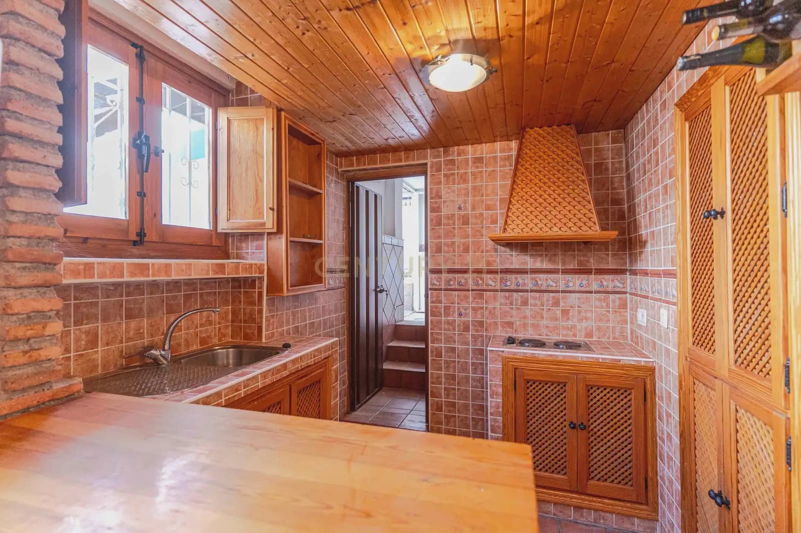 4 bedroom Townhouse for sale in Churriana de la Vega - € 259,000 (Ref: 9863727)