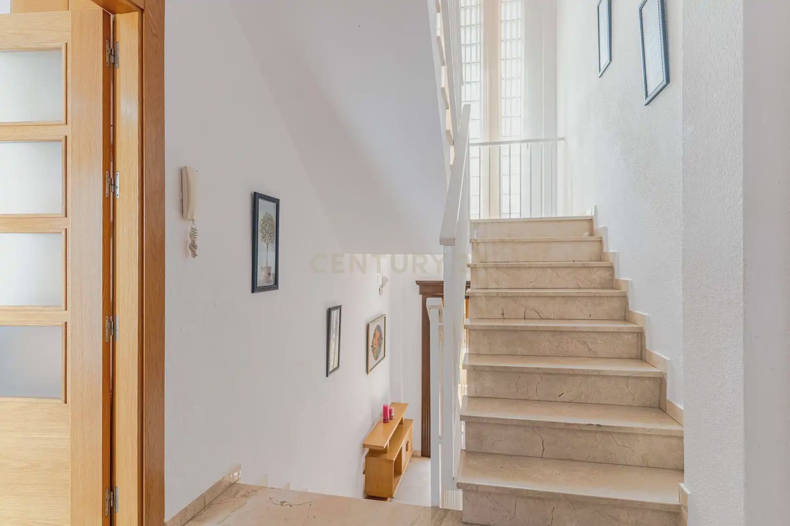 4 bedroom Townhouse for sale in Churriana de la Vega - € 259,000 (Ref: 9863727)