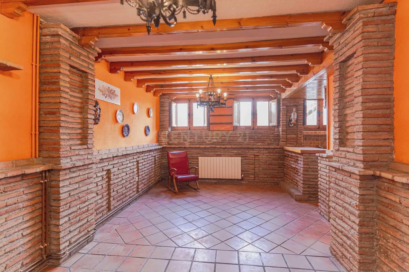 4 bedroom Townhouse for sale in Churriana de la Vega - € 259,000 (Ref: 9863727)