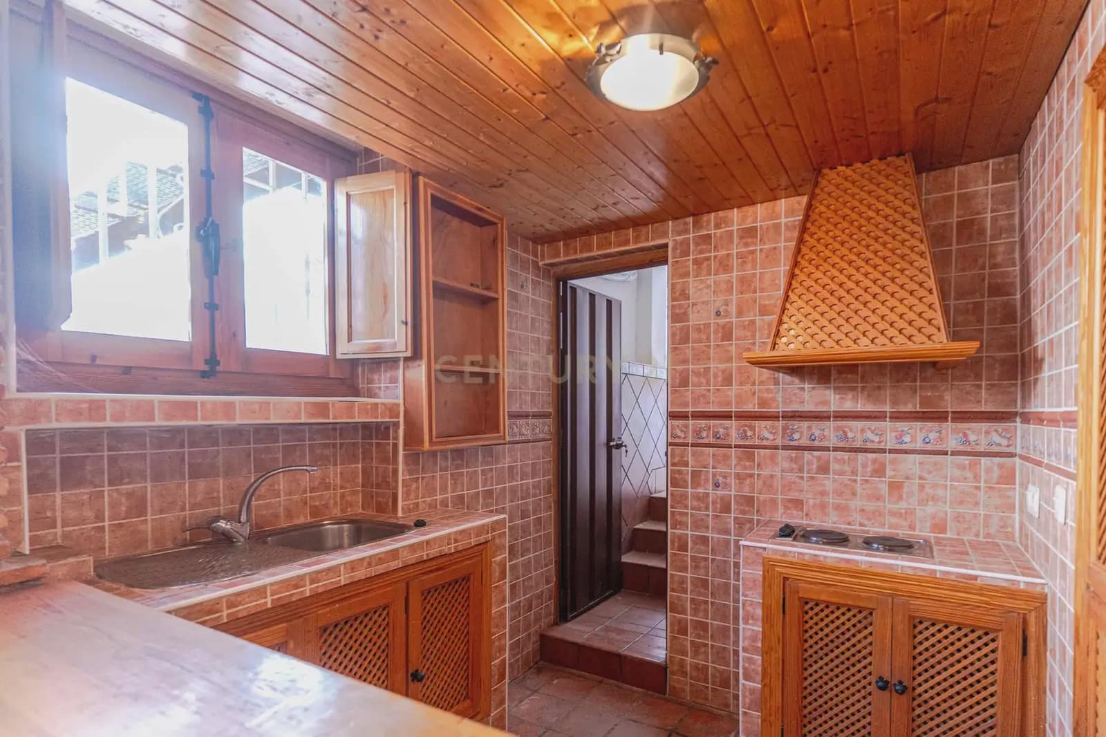 4 bedroom Townhouse for sale in Churriana de la Vega - € 259,000 (Ref: 9863727)
