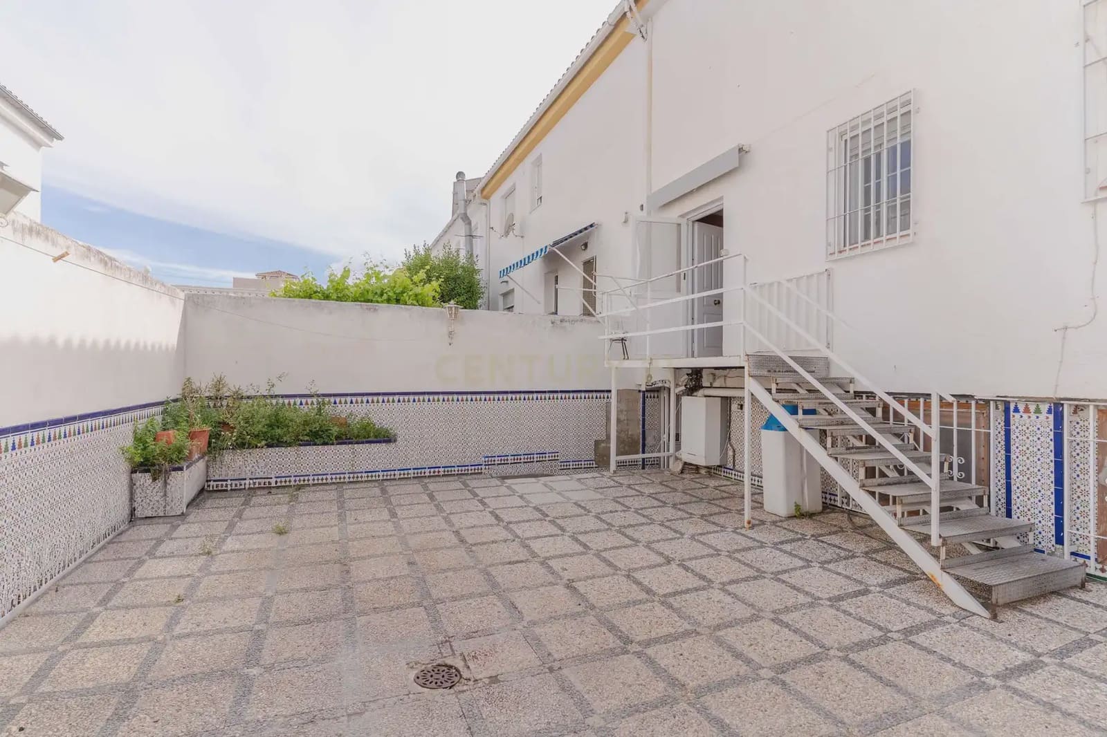 4 bedroom Townhouse for sale in Churriana de la Vega - € 259,000 (Ref: 9863727)