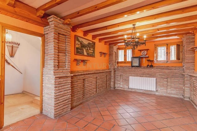 4 soverom Hus til salgs i Churriana de la Vega - € 259 000 (Ref: 9863727)