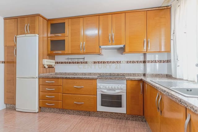 4 soverom Hus til salgs i Churriana de la Vega - € 259 000 (Ref: 9863727)