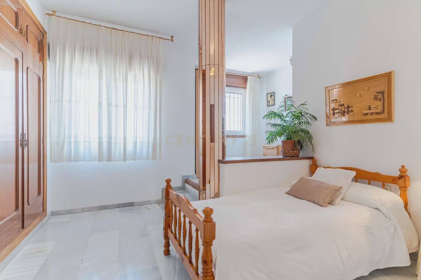 4 sypialnia Willa na sprzedaż w La Zubia z basenem - 445 000 € (Ref: 9863824)