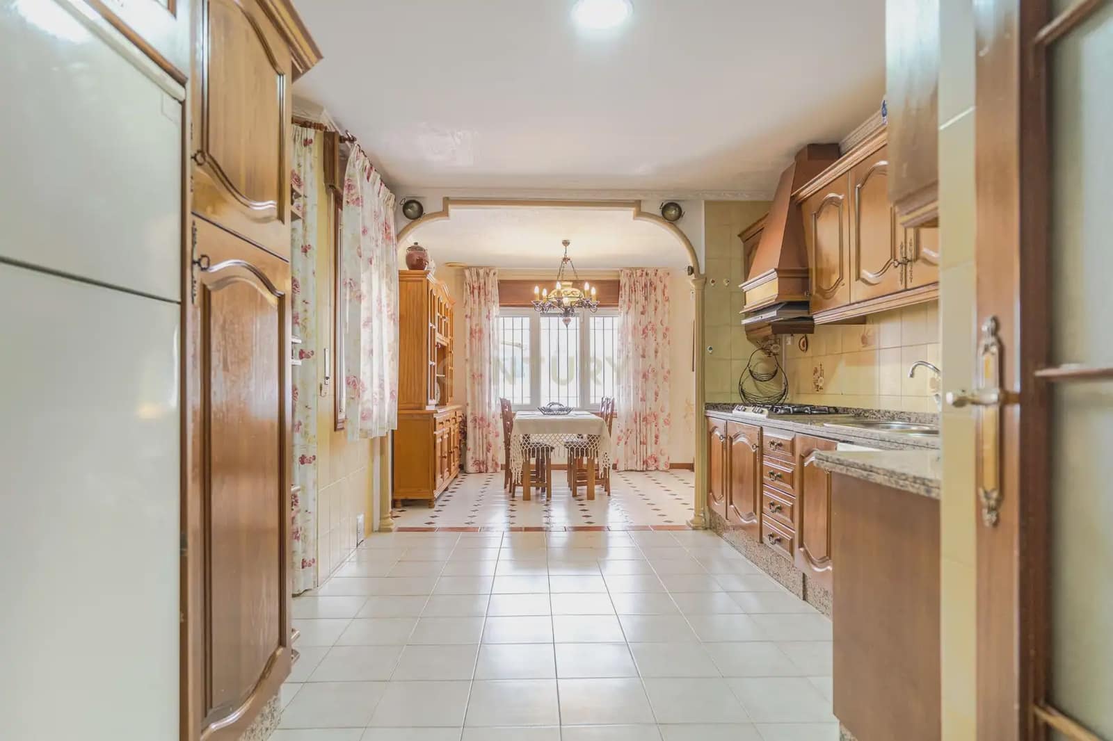 4 sypialnia Willa na sprzedaż w La Zubia z basenem - 445 000 € (Ref: 9863824)