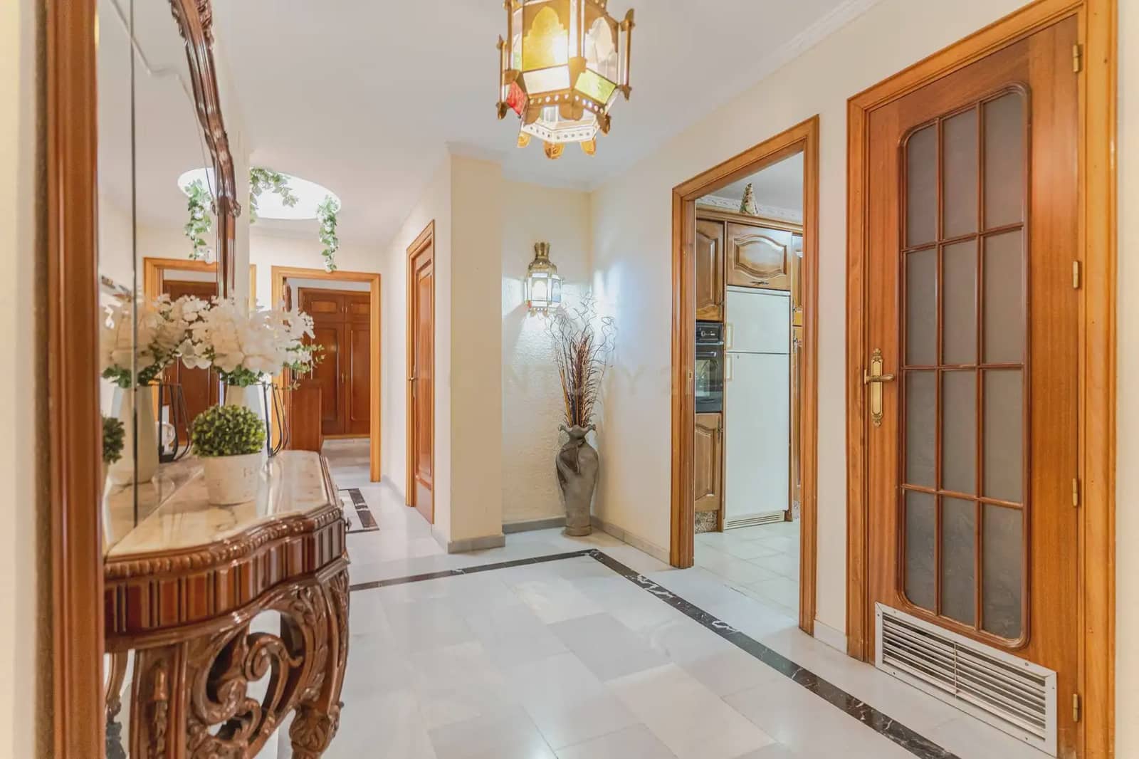 4 sypialnia Willa na sprzedaż w La Zubia z basenem - 445 000 € (Ref: 9863824)