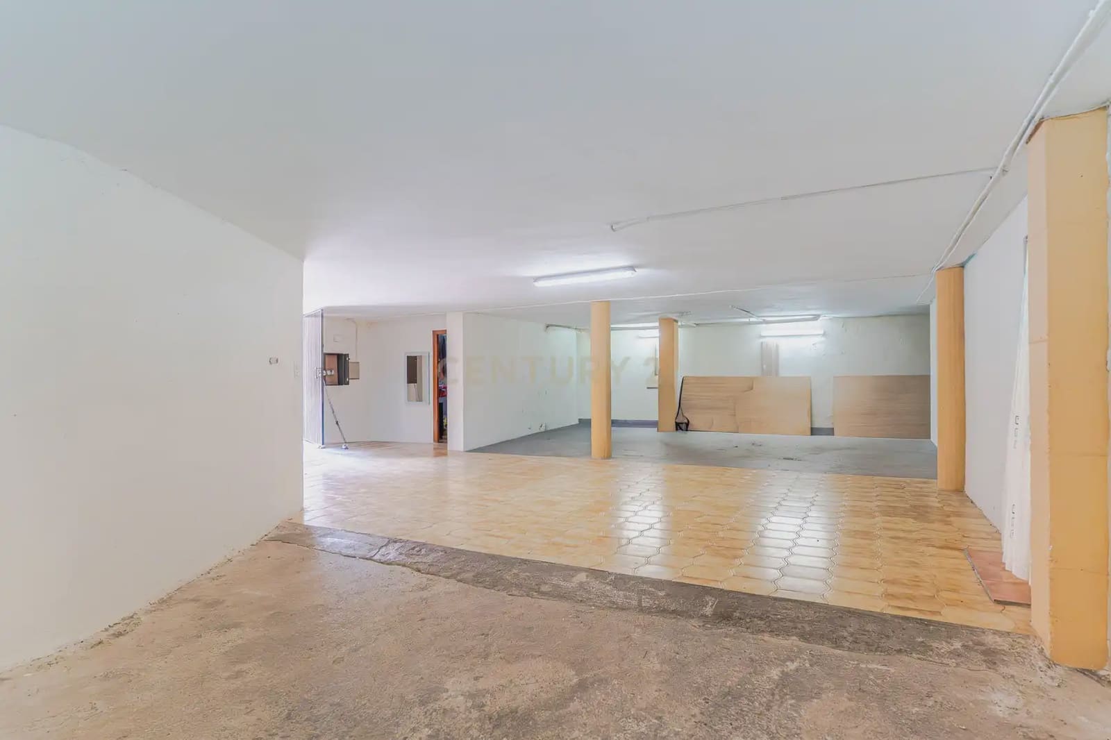 4 sypialnia Willa na sprzedaż w La Zubia z basenem - 445 000 € (Ref: 9863824)