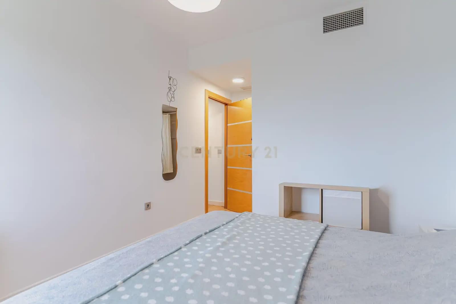 2 soveværelse Lejlighed til salg i Granada by med swimmingpool - € 194.000 (Ref: 9865542)