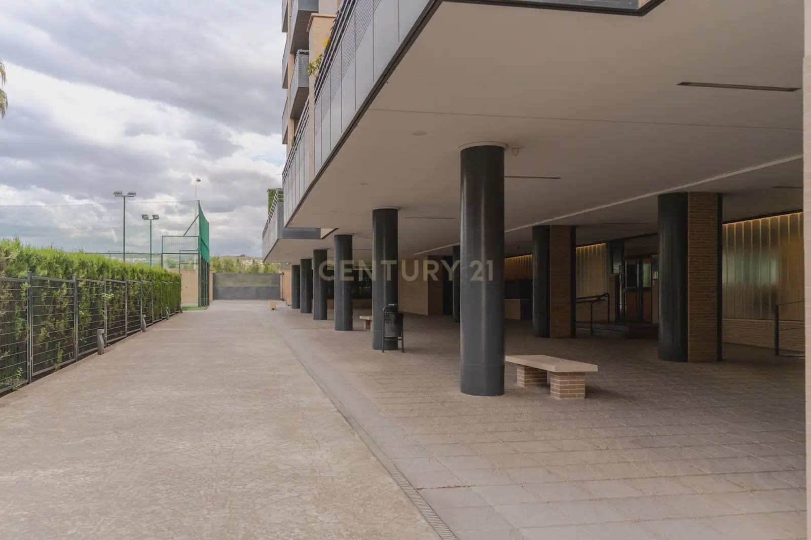 2 soveværelse Lejlighed til salg i Granada by med swimmingpool - € 194.000 (Ref: 9865542)