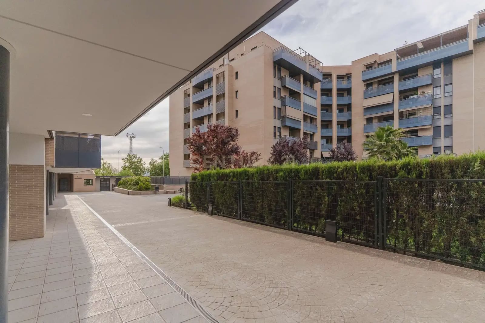 2 soveværelse Lejlighed til salg i Granada by med swimmingpool - € 194.000 (Ref: 9865542)