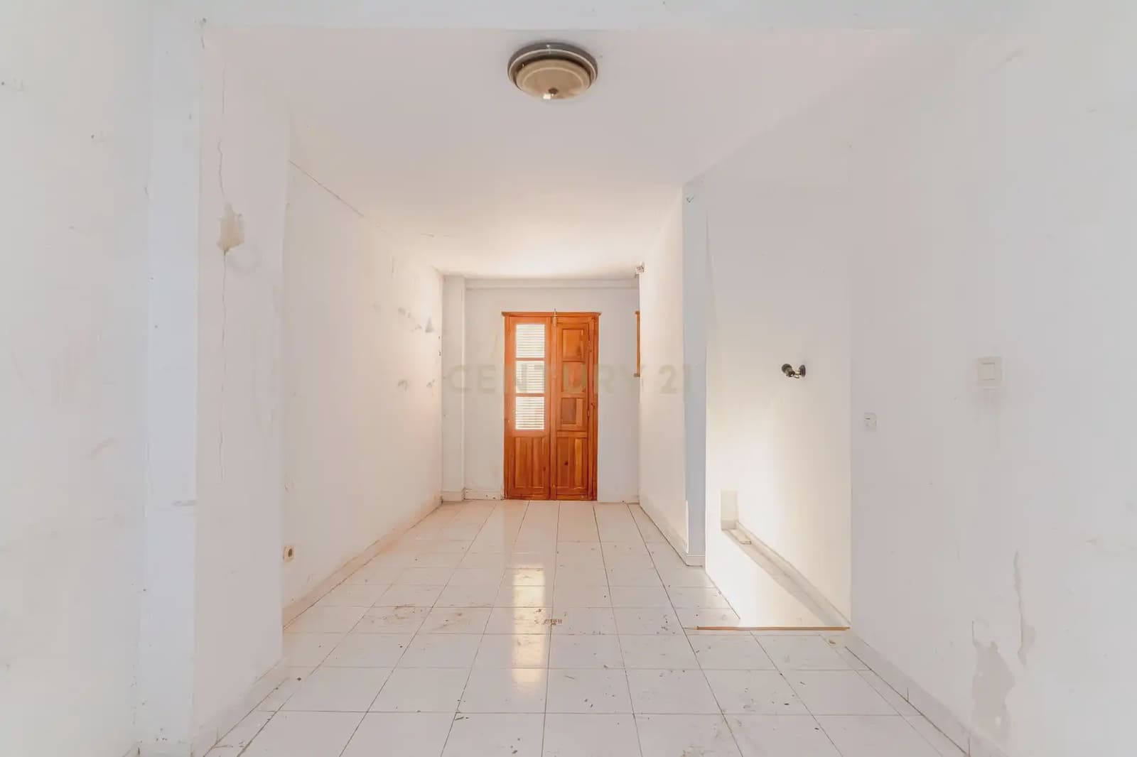 2 bedroom Townhouse for sale in Lanjaron - € 43,000 (Ref: 9866200)