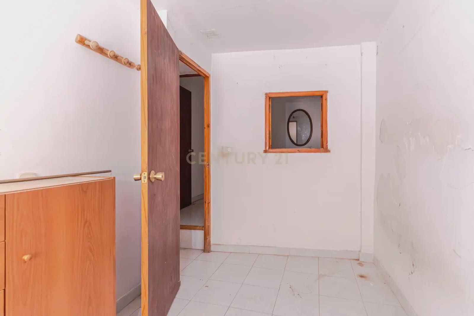2 bedroom Townhouse for sale in Lanjaron - € 43,000 (Ref: 9866200)