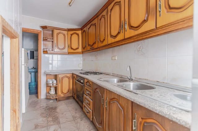 2 slaapkamer Huis te koop in Lanjarón - € 43.000 (Ref: 9866200)