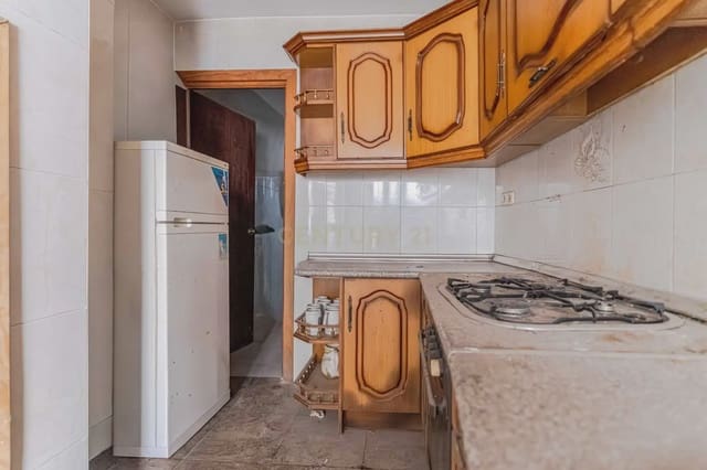 2 slaapkamer Huis te koop in Lanjarón - € 43.000 (Ref: 9866200)