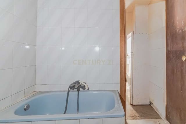 2 slaapkamer Huis te koop in Lanjarón - € 43.000 (Ref: 9866200)