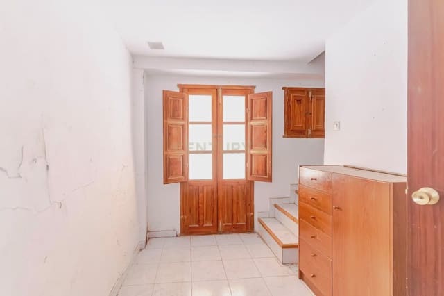 2 slaapkamer Huis te koop in Lanjarón - € 43.000 (Ref: 9866200)