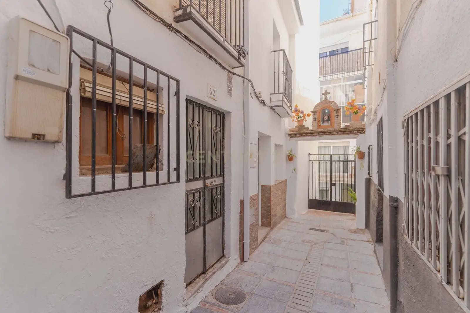 2 bedroom Townhouse for sale in Lanjaron - € 43,000 (Ref: 9866200)