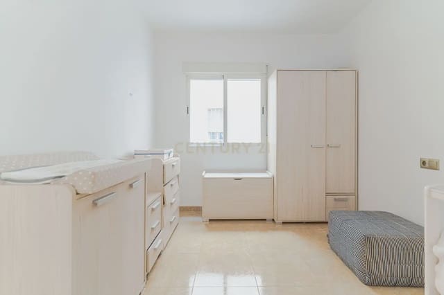 3 chambre Appartement à vendre à Vegas del Genil - 136 000 € (Ref: 9866301)