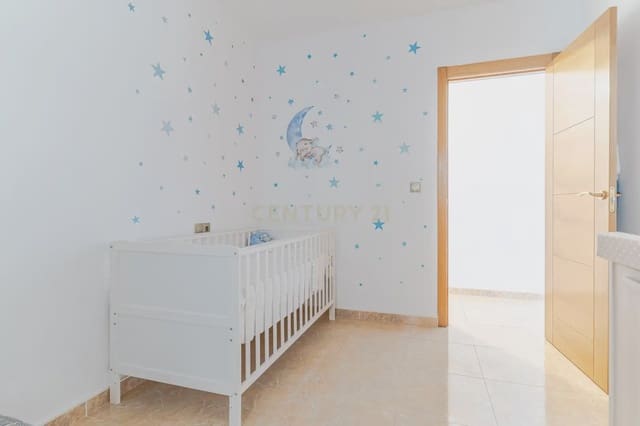 3 chambre Appartement à vendre à Vegas del Genil - 136 000 € (Ref: 9866301)