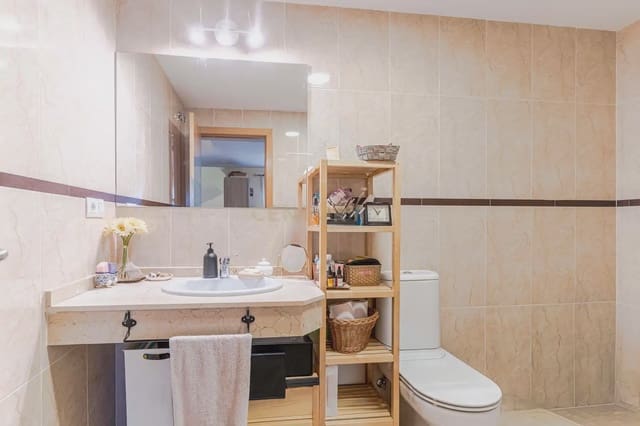 2 chambre Appartement à vendre à Huétor Vega avec piscine - 175 000 € (Ref: 9867694)
