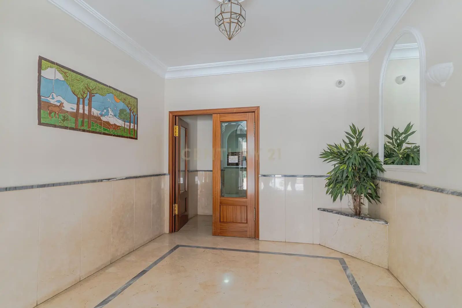 4 slaapkamer Flat te koop in Granada stad - € 309.900 (Ref: 9867937)
