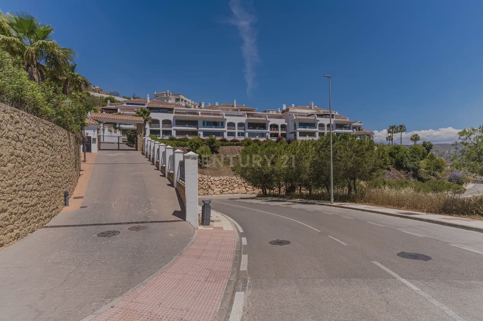 3 slaapkamer Flat te koop in Rincon de la Victoria met zwembad garage - € 410.000 (Ref: 9872111)