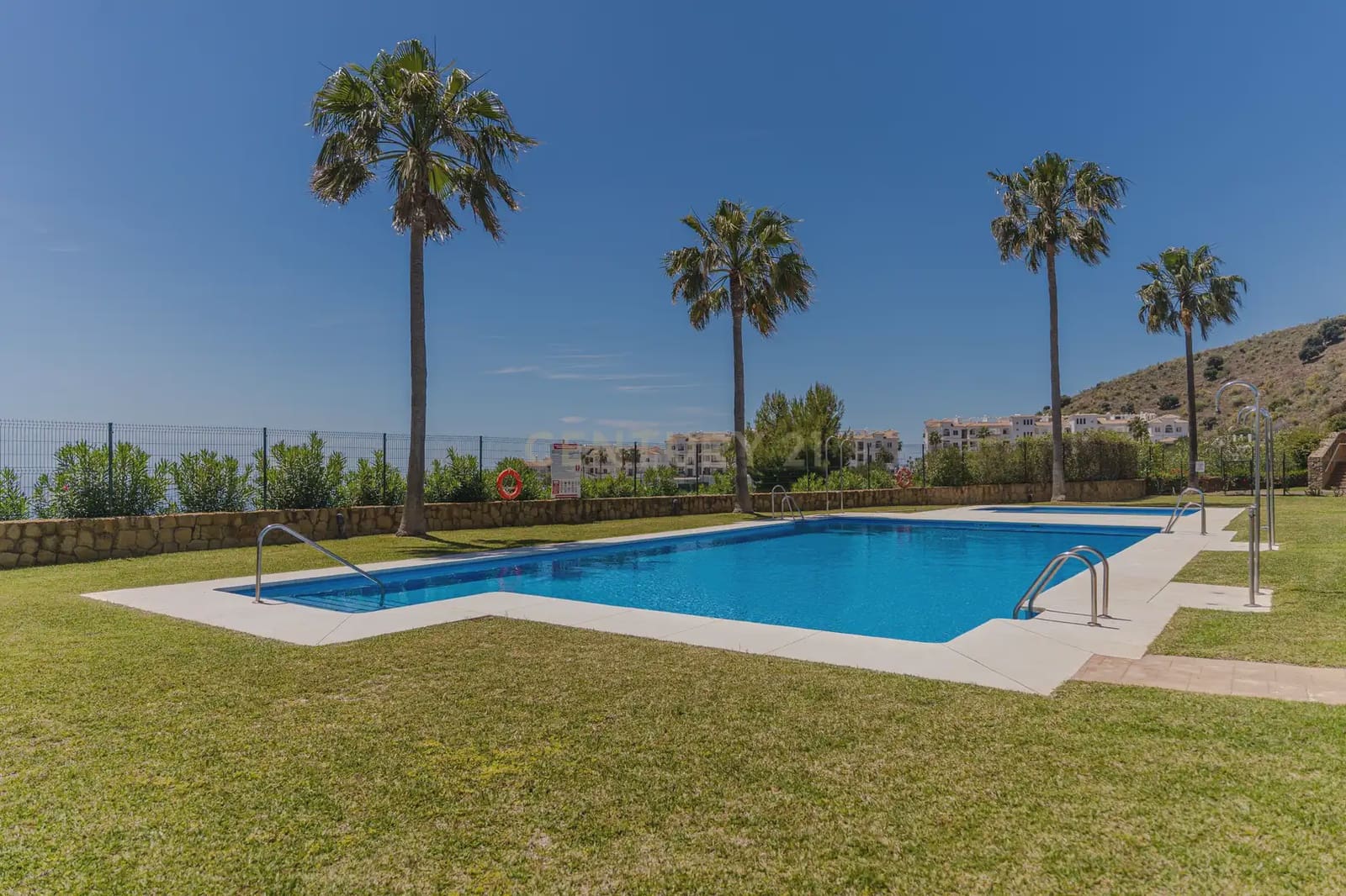 3 slaapkamer Flat te koop in Rincon de la Victoria met zwembad garage - € 410.000 (Ref: 9872111)