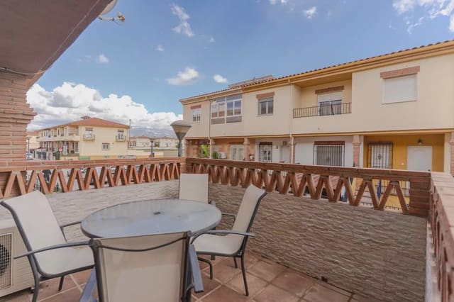 3 bedroom Townhouse for sale in Ambroz, Vegas del Genil - € 225,000 (Ref: 9872742)