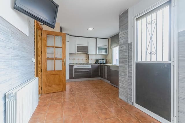 3 bedroom Townhouse for sale in Ambroz, Vegas del Genil - € 225,000 (Ref: 9872742)