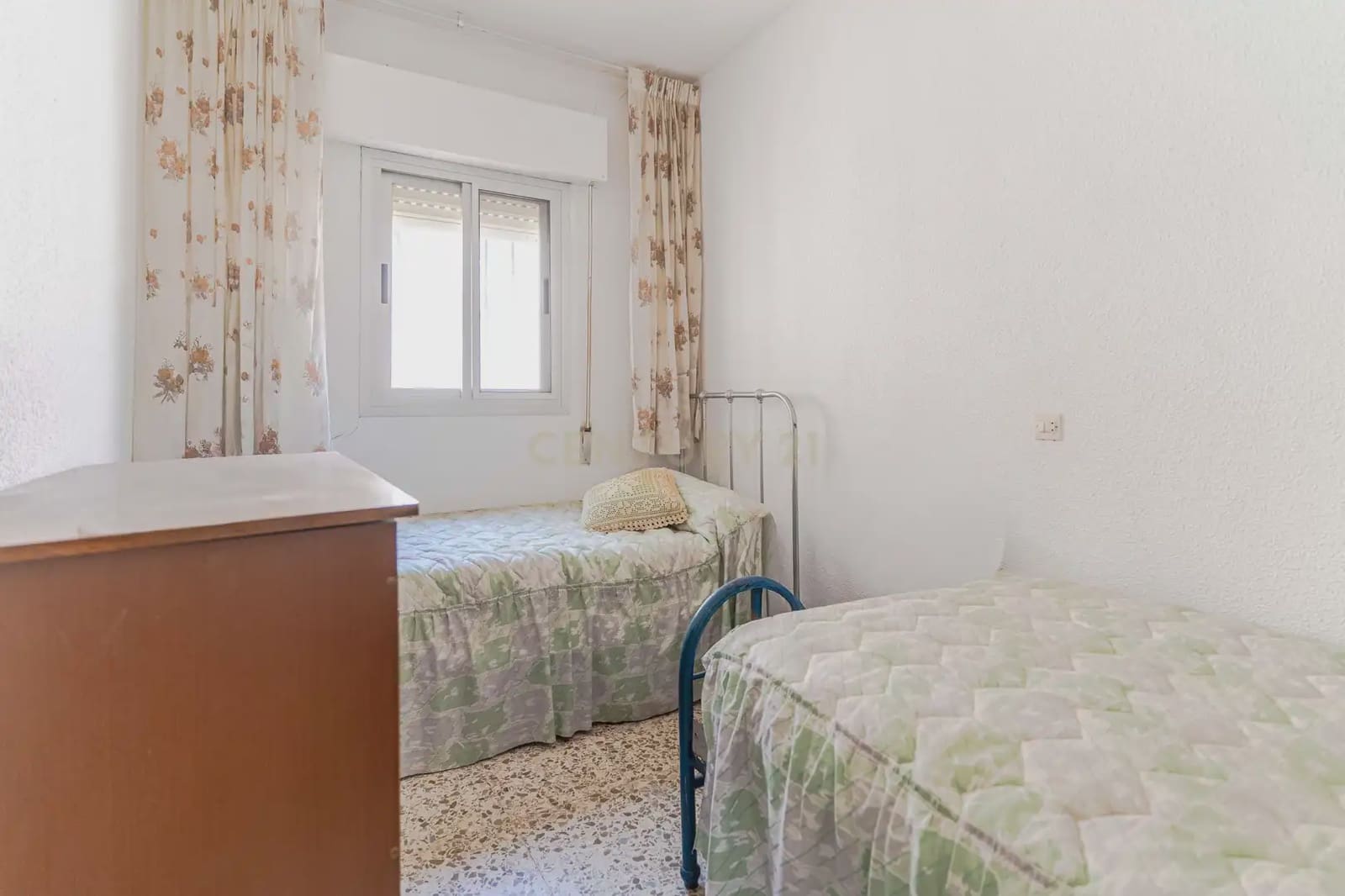 3 bedroom Finca/Country House for sale in Carataunas with pool garage - € 150,000 (Ref: 9889535)