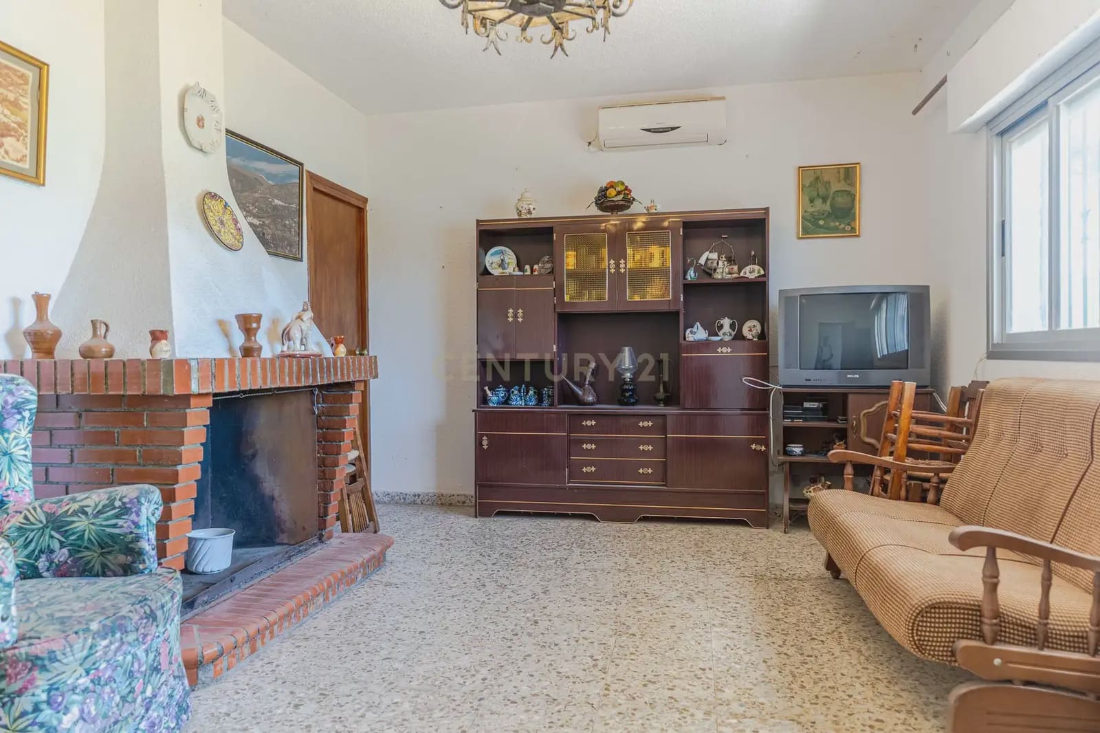 3 bedroom Finca/Country House for sale in Carataunas with pool garage - € 150,000 (Ref: 9889535)