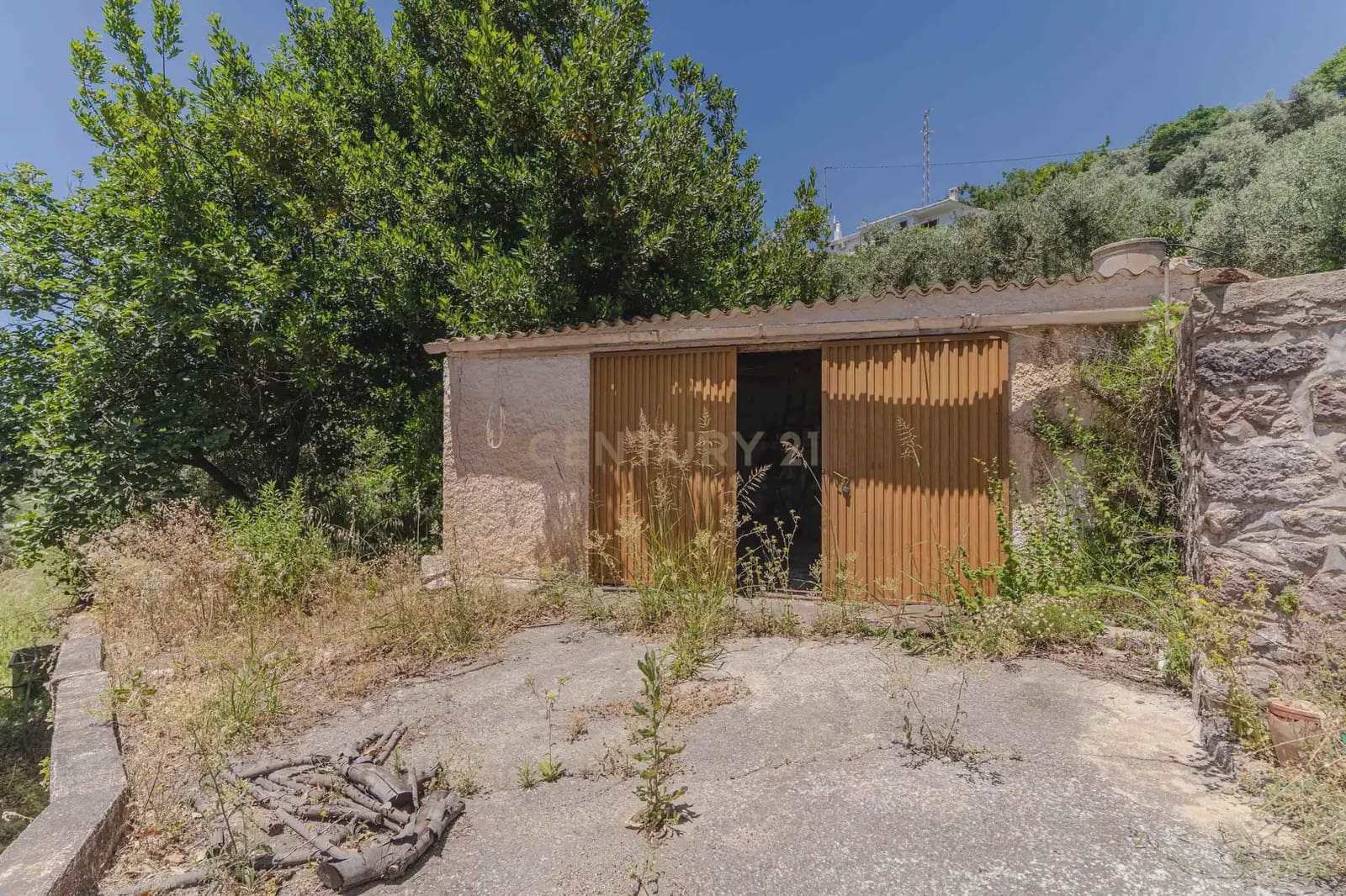 3 bedroom Finca/Country House for sale in Carataunas with pool garage - € 150,000 (Ref: 9889535)