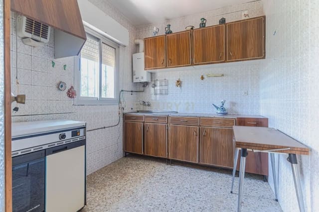 3 bedroom Finca/Country House for sale in Carataunas with pool garage - € 150,000 (Ref: 9889535)