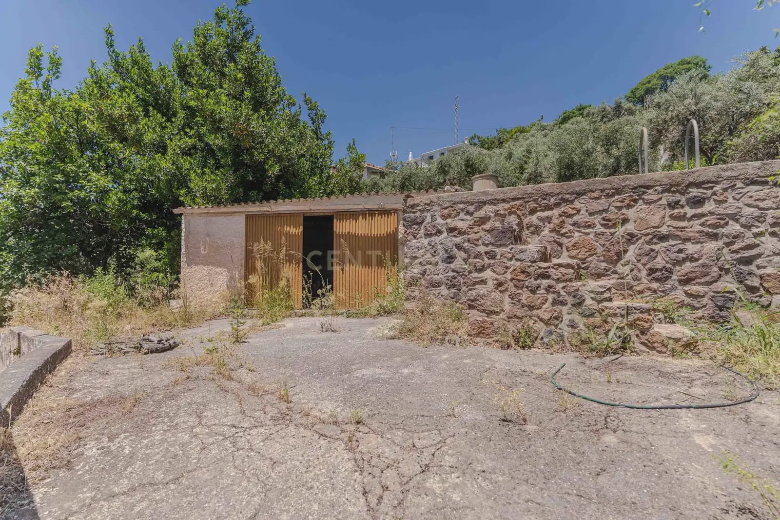 3 bedroom Finca/Country House for sale in Carataunas with pool garage - € 150,000 (Ref: 9889535)
